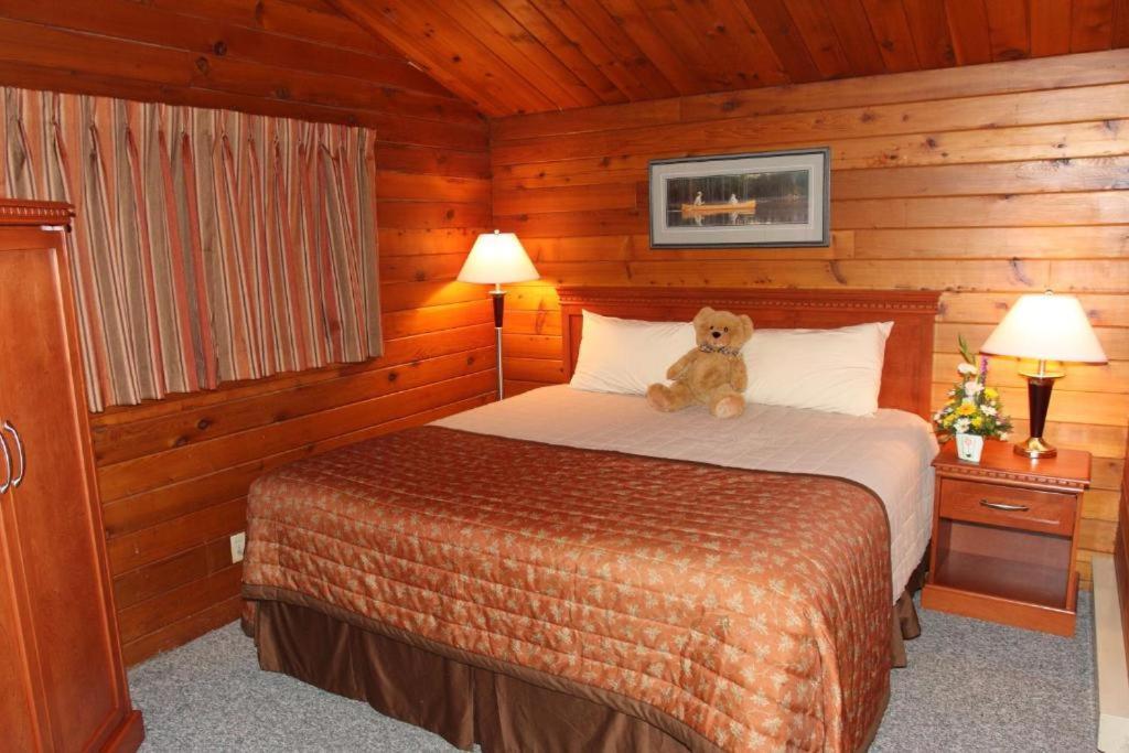 Lac Le Jeune Nature Resort Logan Lake Eksteriør bilde