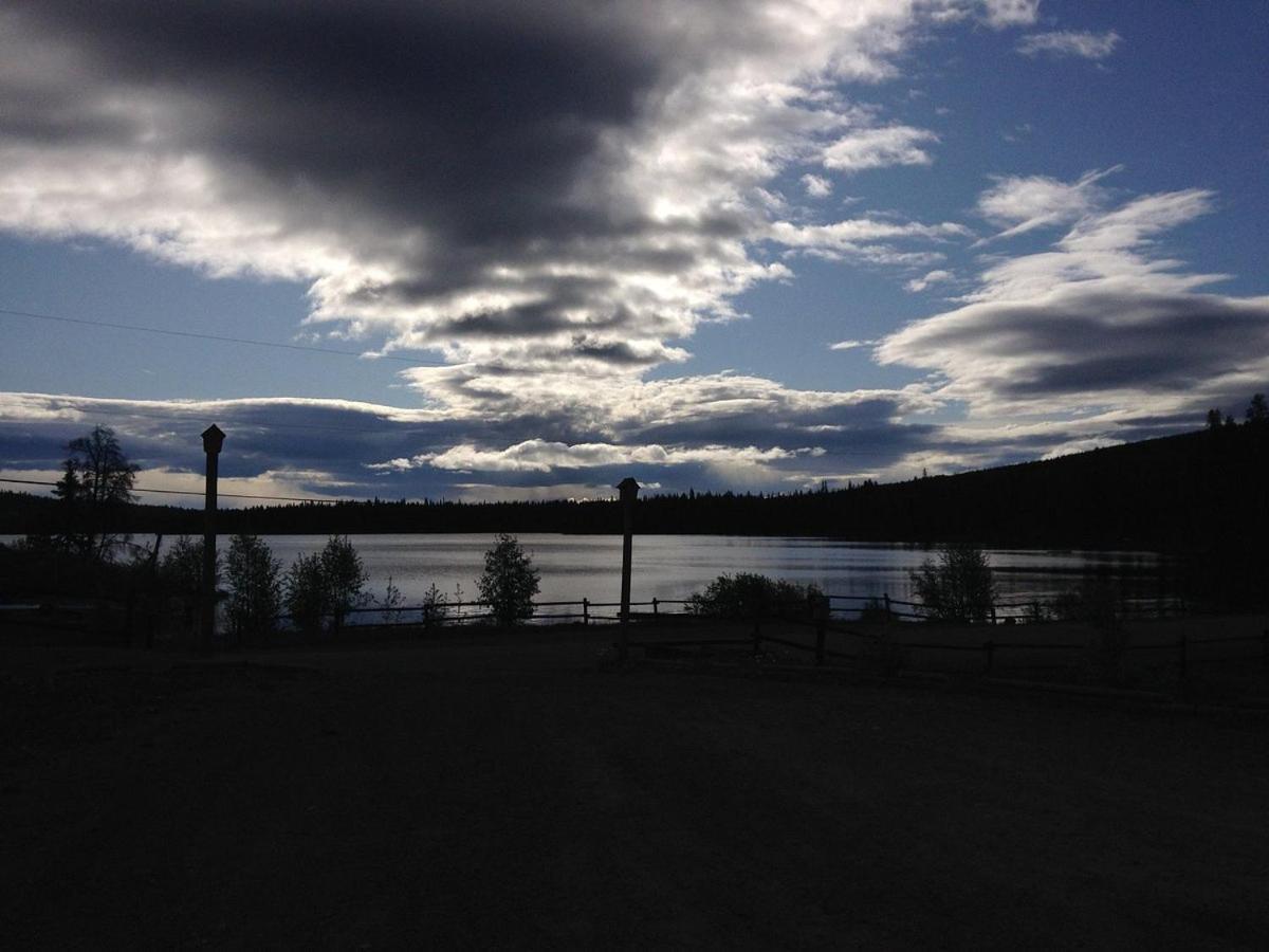 Lac Le Jeune Nature Resort Logan Lake Eksteriør bilde