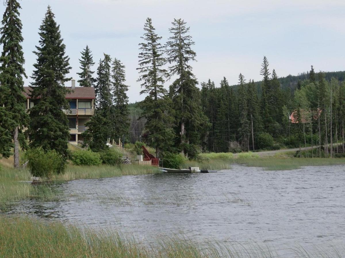 Lac Le Jeune Nature Resort Logan Lake Eksteriør bilde
