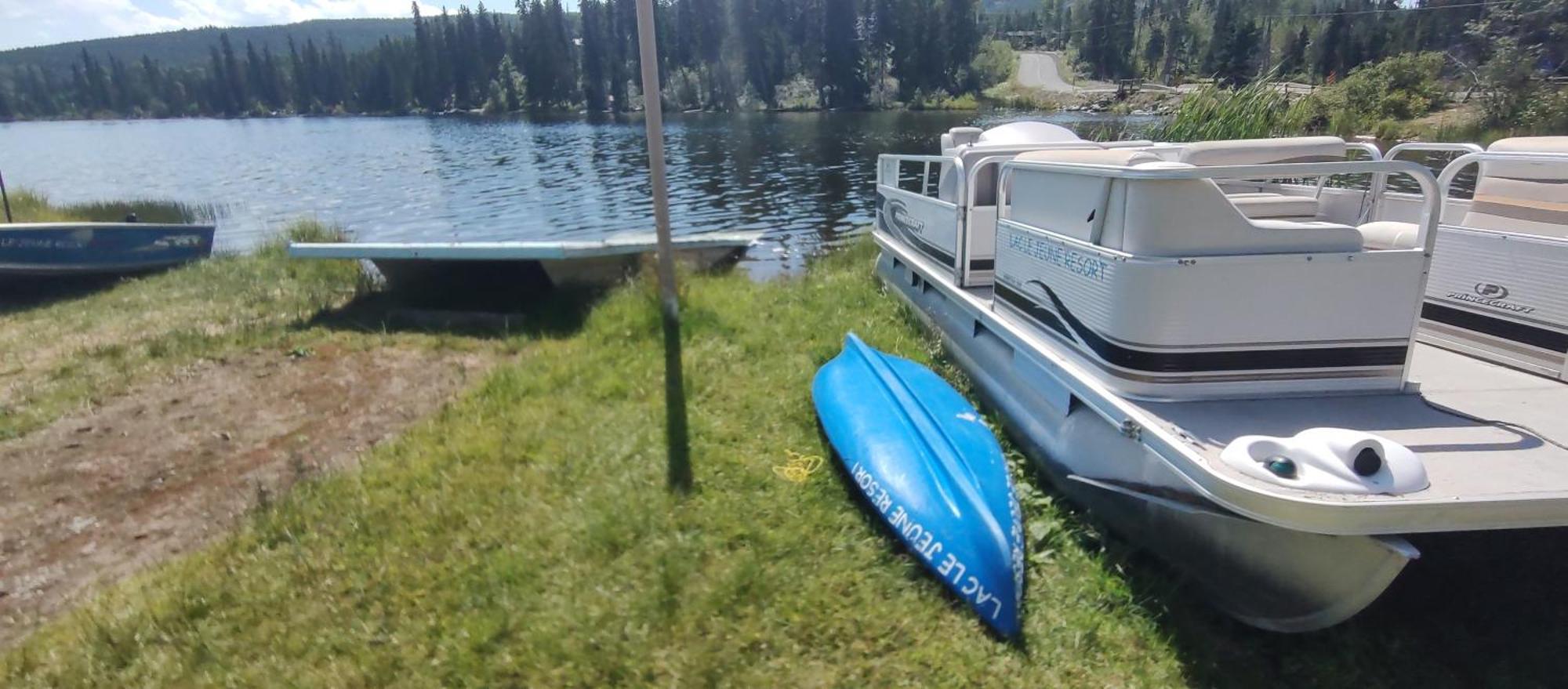 Lac Le Jeune Nature Resort Logan Lake Eksteriør bilde