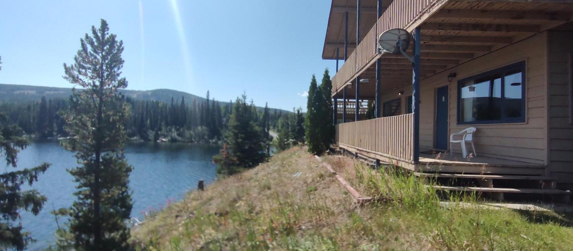 Lac Le Jeune Nature Resort Logan Lake Eksteriør bilde