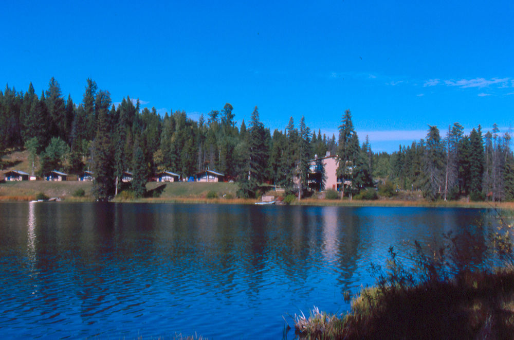 Lac Le Jeune Nature Resort Logan Lake Eksteriør bilde